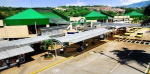 Terminal de Bucaramanga opera al 10% por bloqueos en Santander