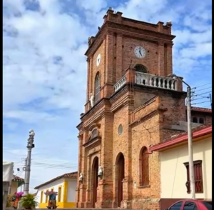 ¡Qué gran orgullo para toda la comunidad de La Fuente! 145 Años🎉