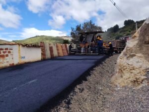 Avanzan las obras de infraestructura: Pavimentación de la vía principal en Betulia